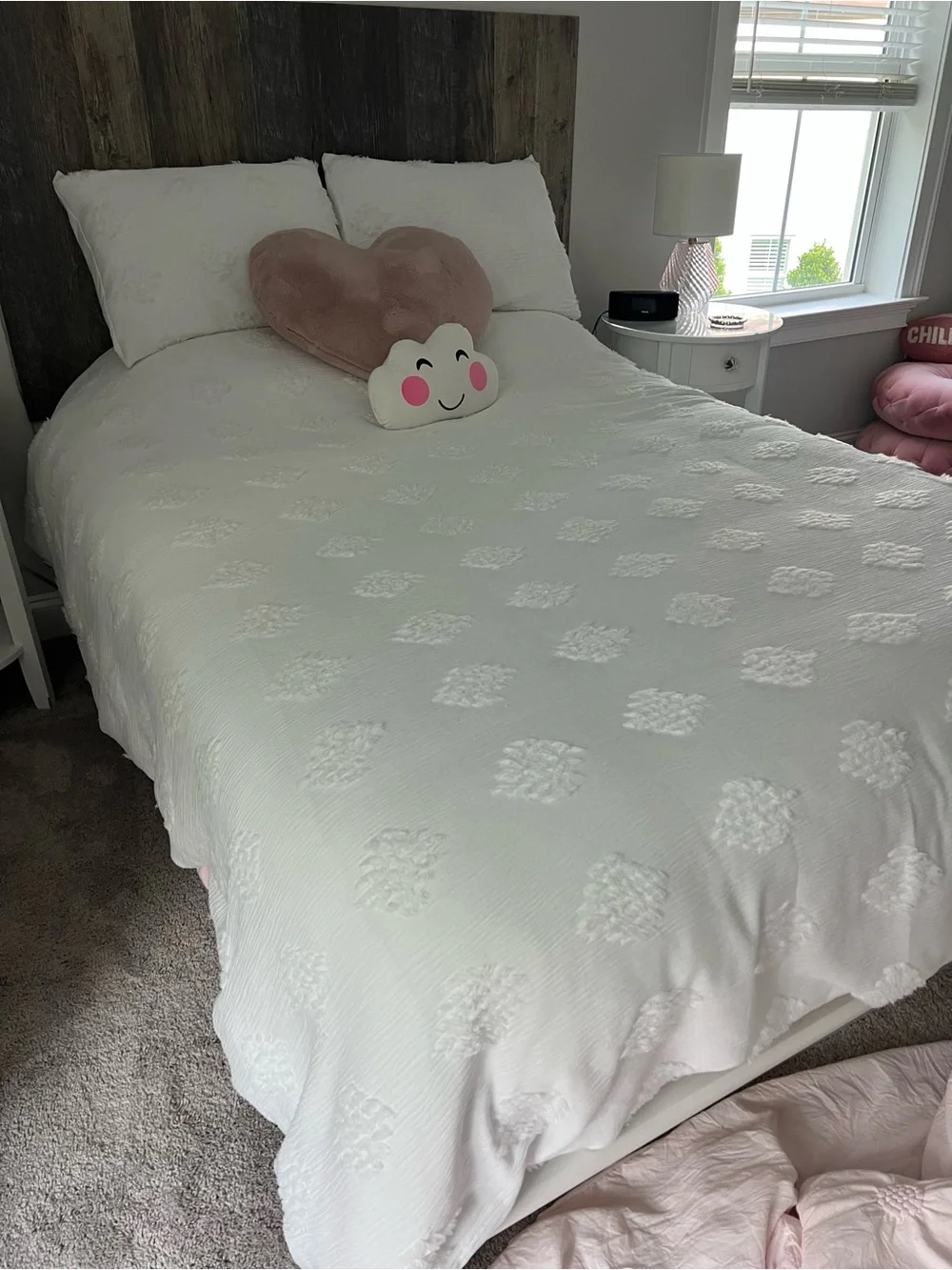 Elegant White Textured Duvet Cover Set by